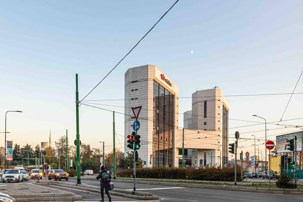 Rifugio Nel Cuore Di Milano Con Doccia Idromassaggio ภายนอก รูปภาพ
