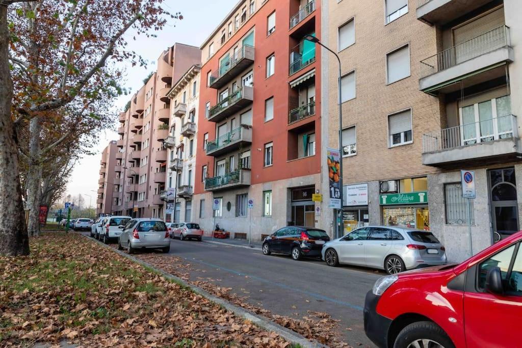 Rifugio Nel Cuore Di Milano Con Doccia Idromassaggio ภายนอก รูปภาพ
